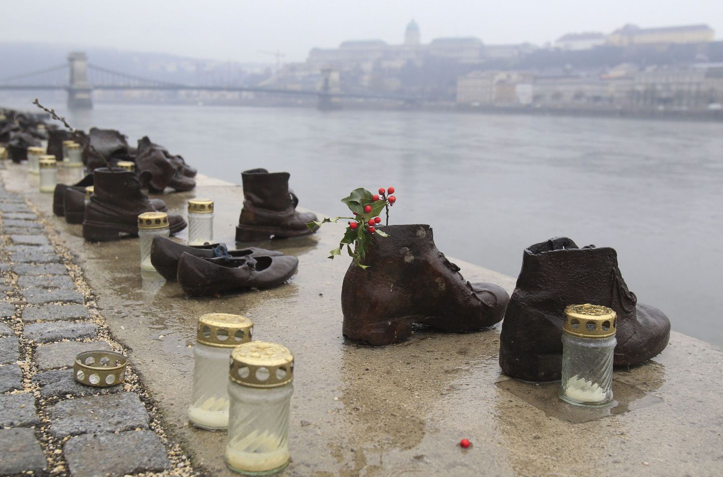 Teise maailmasõja ohvritele pühendatud memoriaal Budapestis.