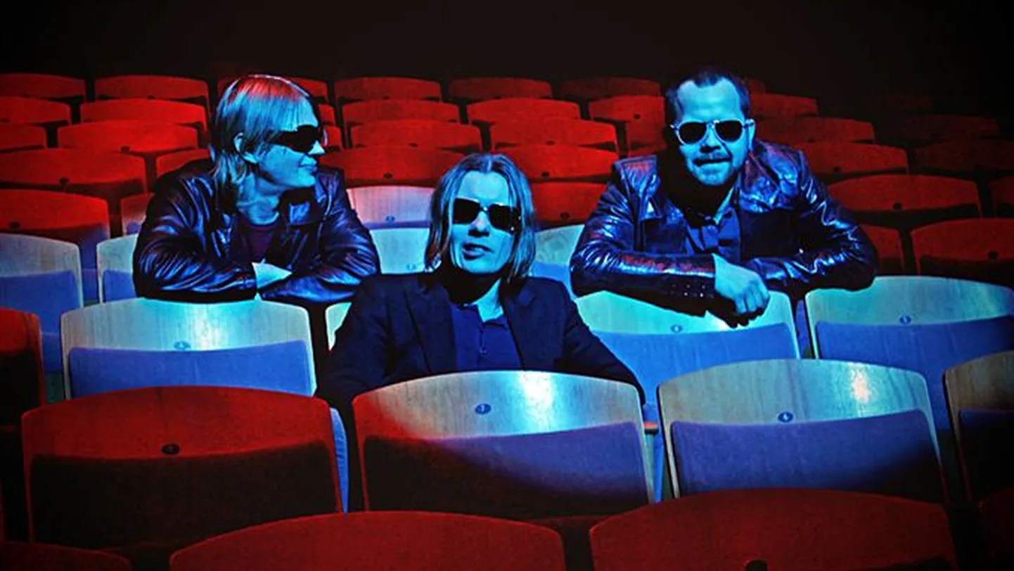 Super Hot Cosmos Blues Band