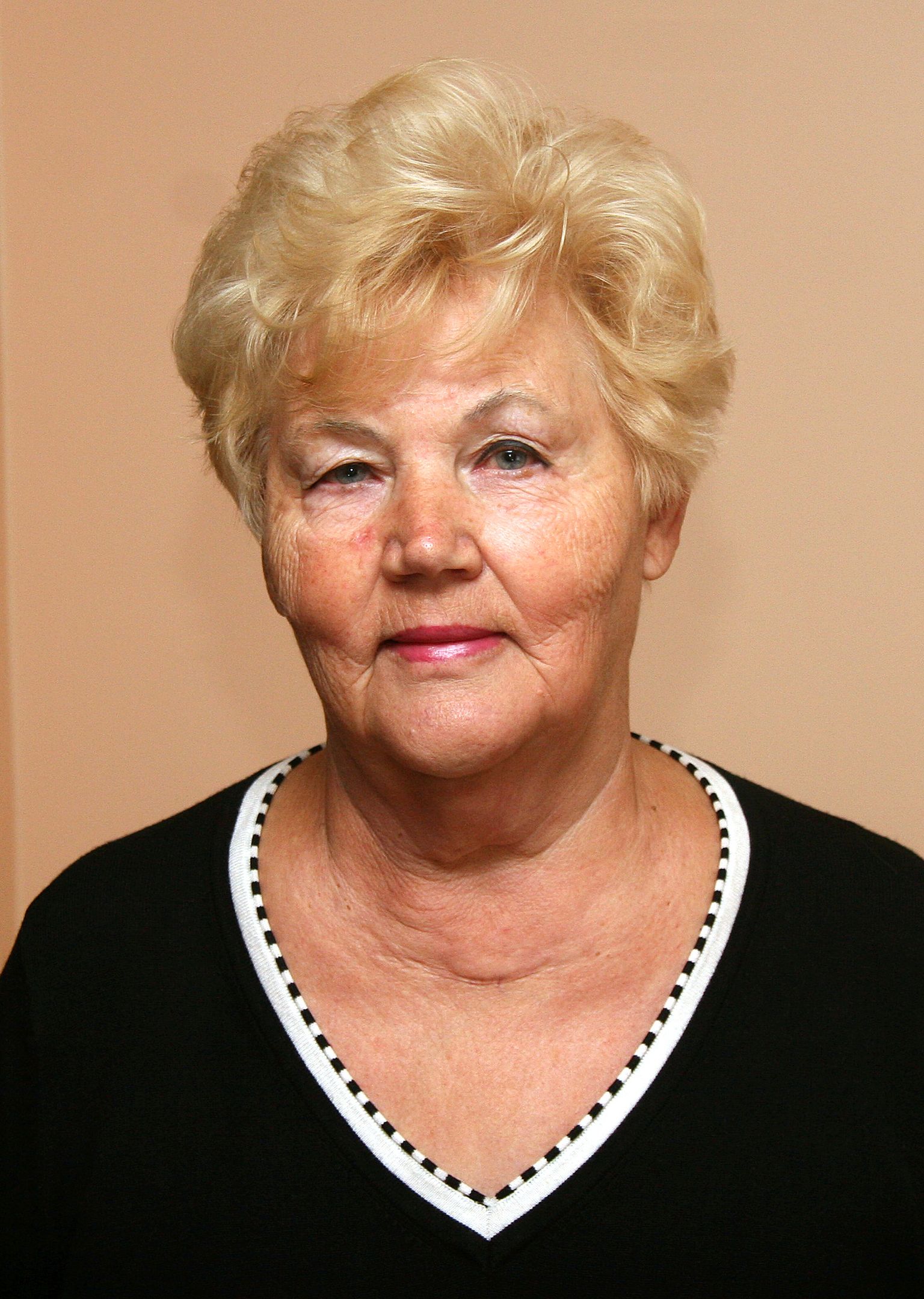 Galina Šiškina, Jõhvi õpetajate klubi juhatuse liige