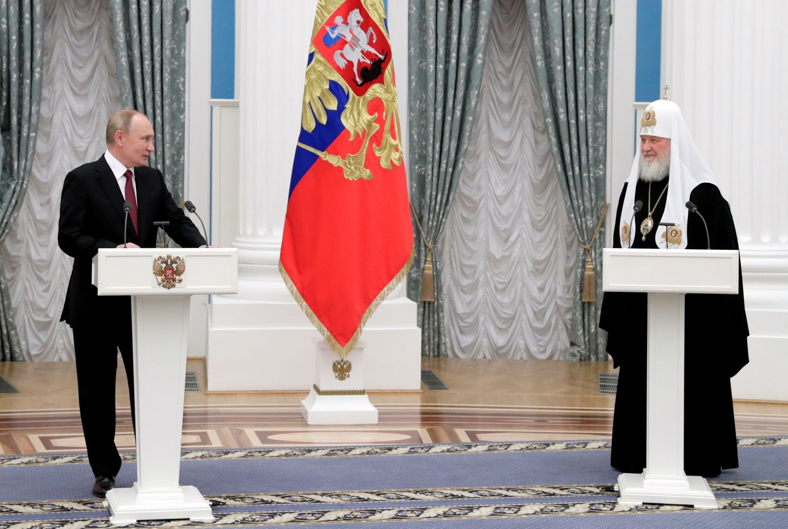 Venemaa president Vladimir Putin 20. novembril 2021. Moskvas partiarh Kirillile Apostel Andreas Esmakutsutu ordeni omistamise tseremoonial.