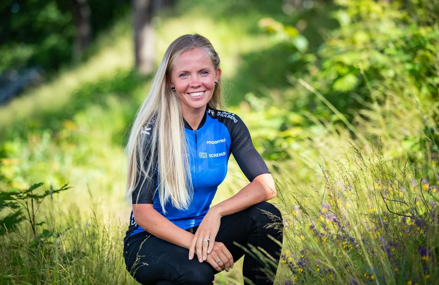 Tokyo olümpiamängudeks valmistuv maastikurattur Janika Lõiv jõuab tiheda võistlus-graafiku tõttu sel suvel Eesti looduse rüppe harva.