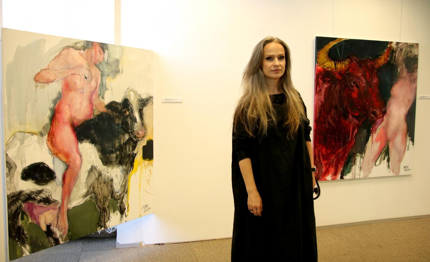 Leedu kunstnik Meda Norbutaite külastas suvist Pärnut ja käis vaatamas oma töid 30. rahvusvahelisel aktinäitusel “Mees ja naine: Euroopa röövimine”.