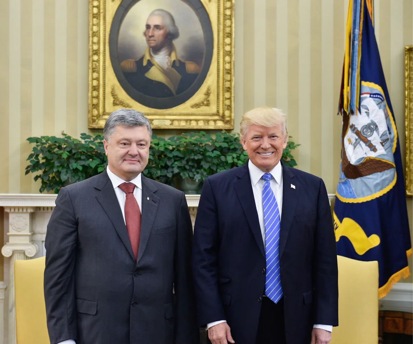 Ukraina president Petro Porošenko ja USA riigipea Donald Trump Washingtonis.