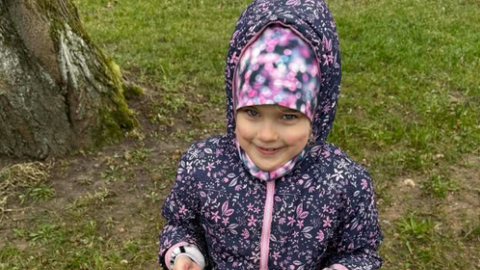 Policija meklē bezvēsts prombūtnē esošo septiņus gadus veco Melāniju Ūseli