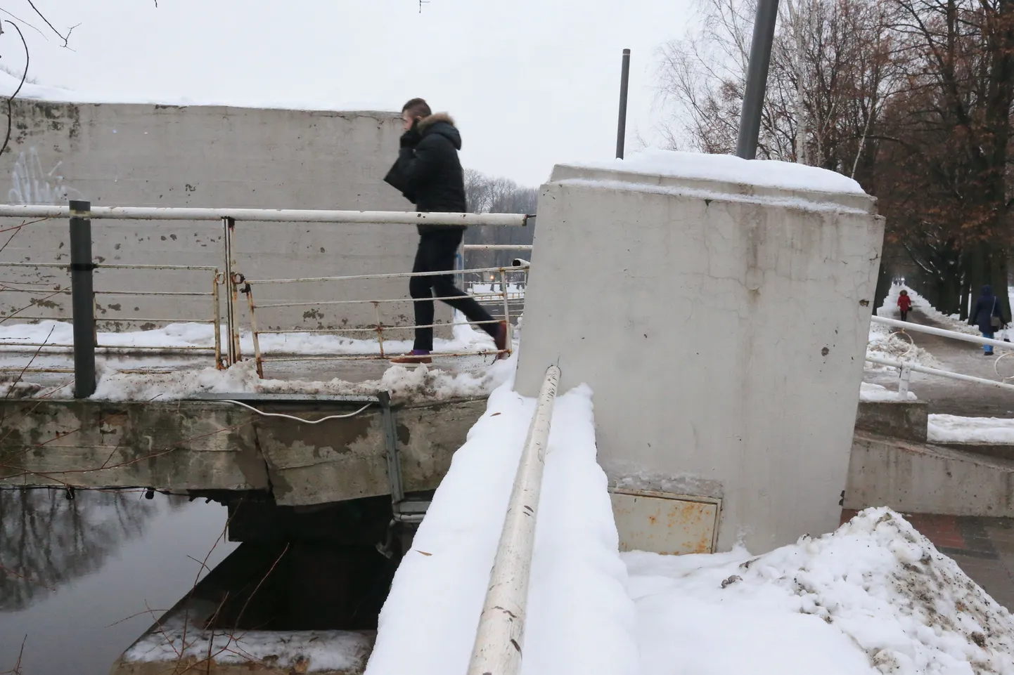 Kõvasti lagunenud Kaarsilla põhjaliku remondi teeb TREV-2 Grupp.
