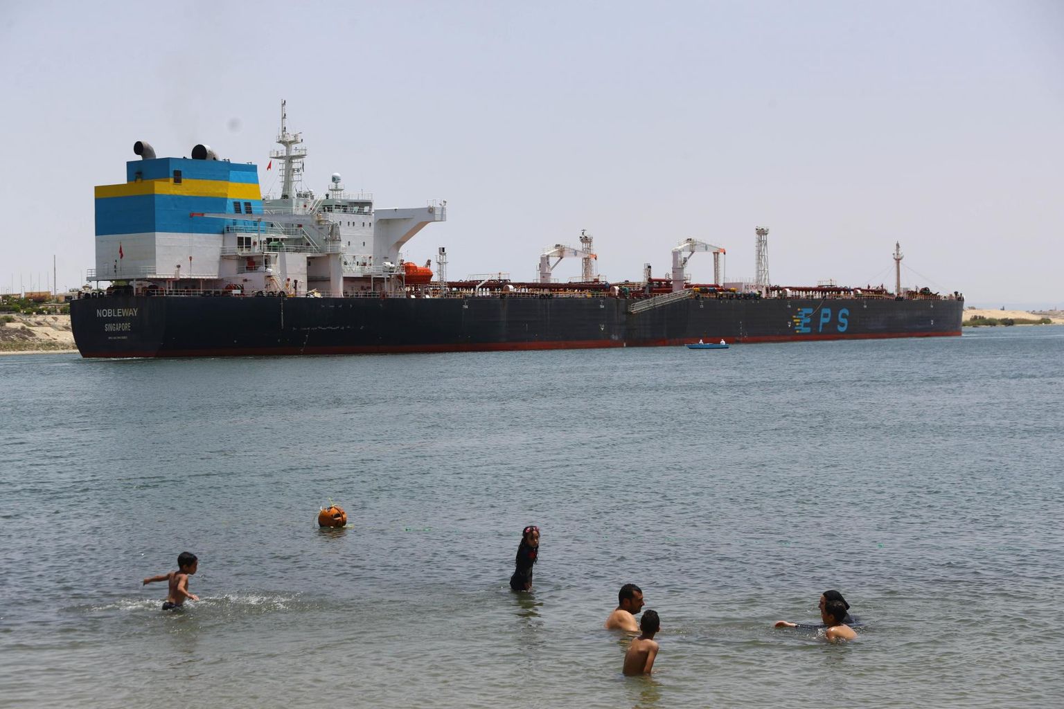 Suessi kanaliamet ning ligi nädala kanalit blokeerinud hiiglasliku konteinerlaeva Ever Given omanikud ja kindlustajad jõudsid põhimõttelisele kokkuleppele rahalise vaidluse lahendamiseks, teatasid kolmapäeval mõlema poole esindajad.
