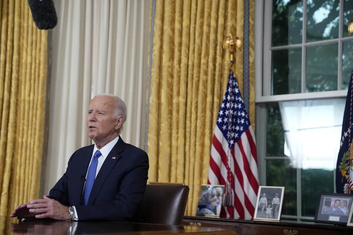 USA president Joe Biden pöördumas ovaalkabinetist ameeriklaste poole.