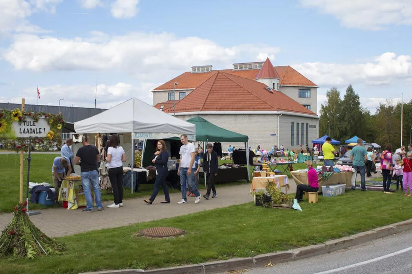 Ees ootab Karksi-Nuia kaheksas meefestival, mis algab juba reedel, kuid magusaimaks kujuneb laupäev.