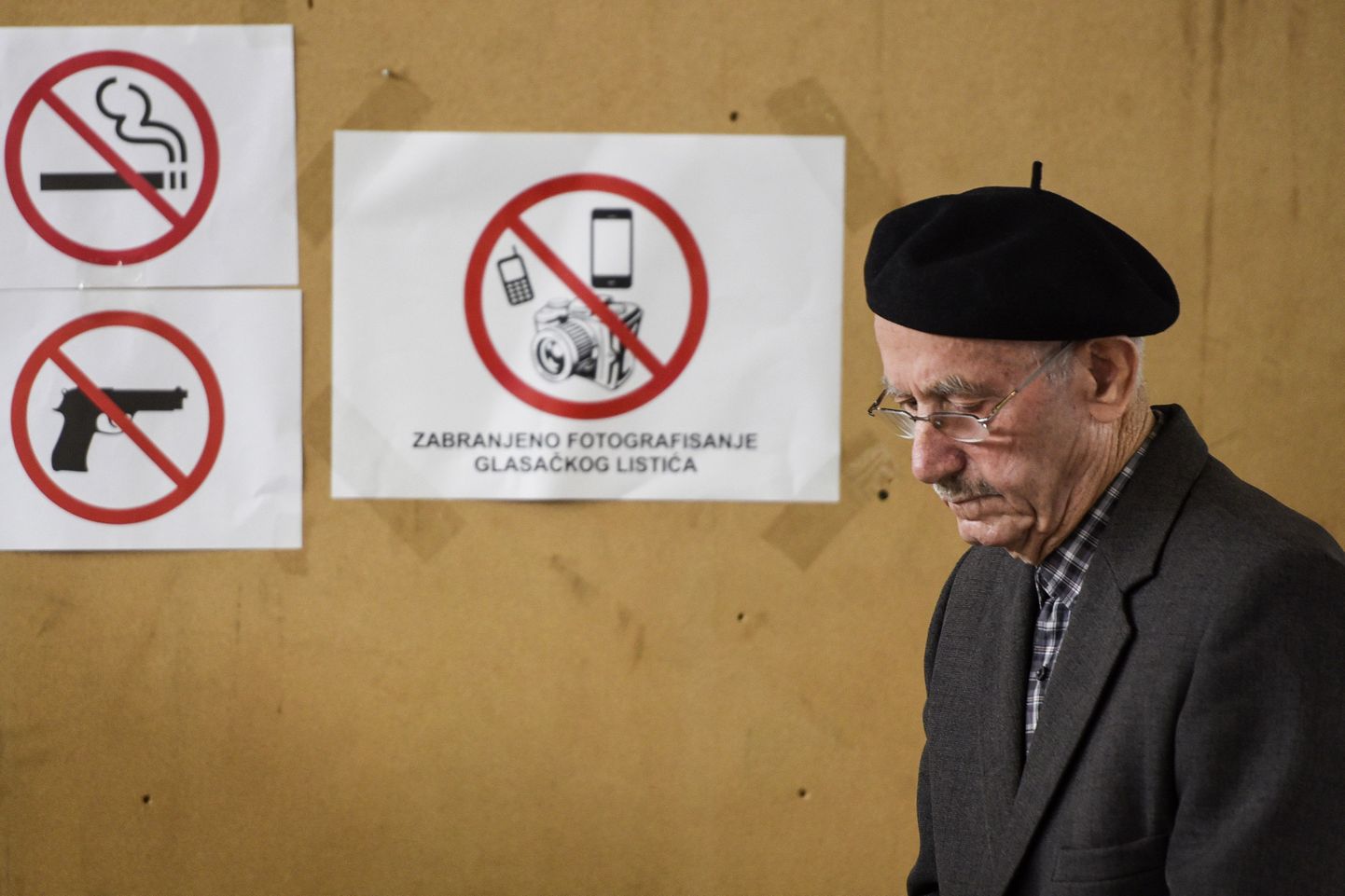 Valija Kosovo valimisjaoskonnas.