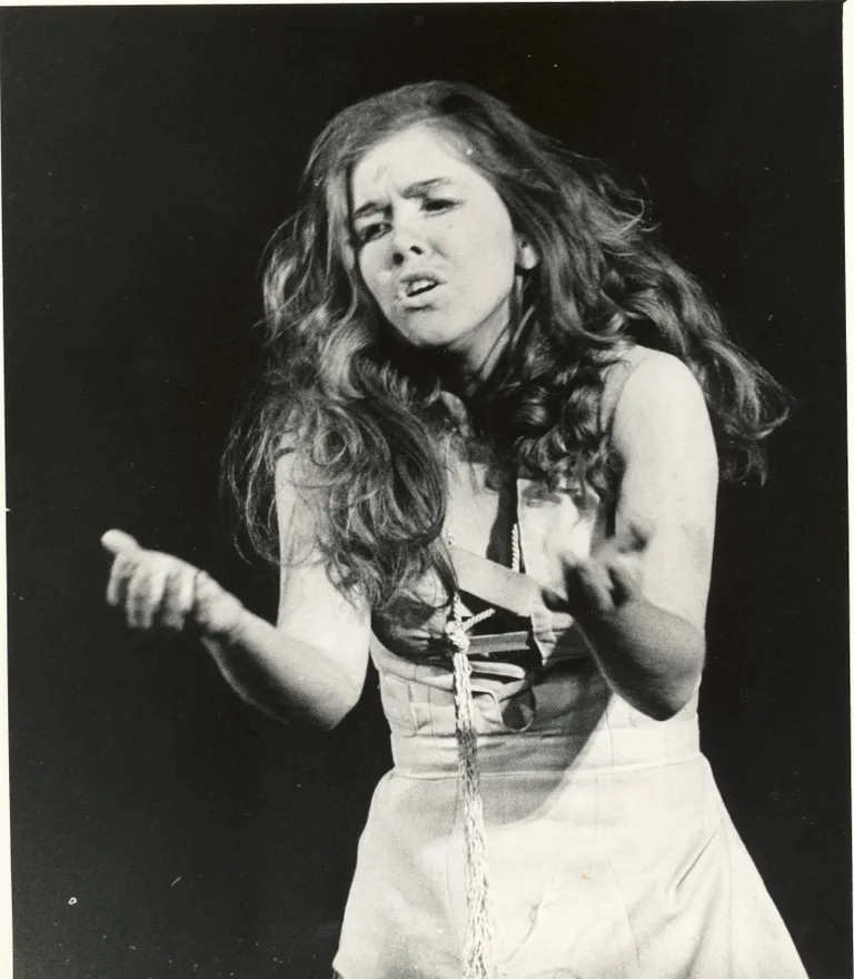 Katrin Karisma Estonia lavastuses «Mees La Manchast» (1971)
