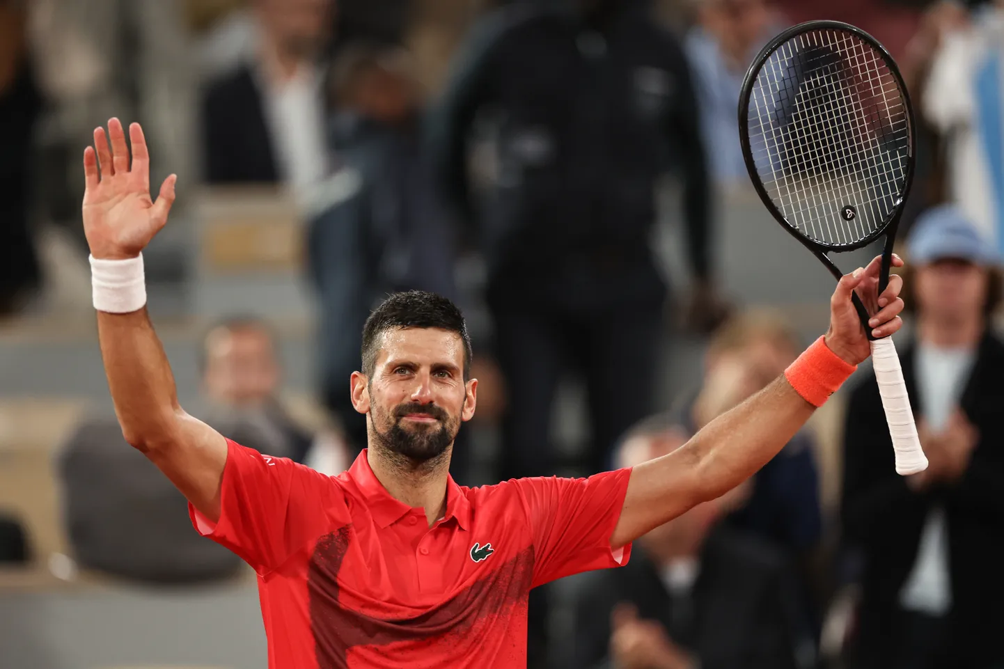 Novak Djokovic alustas Prantsusmaa lahtistel võiduga.