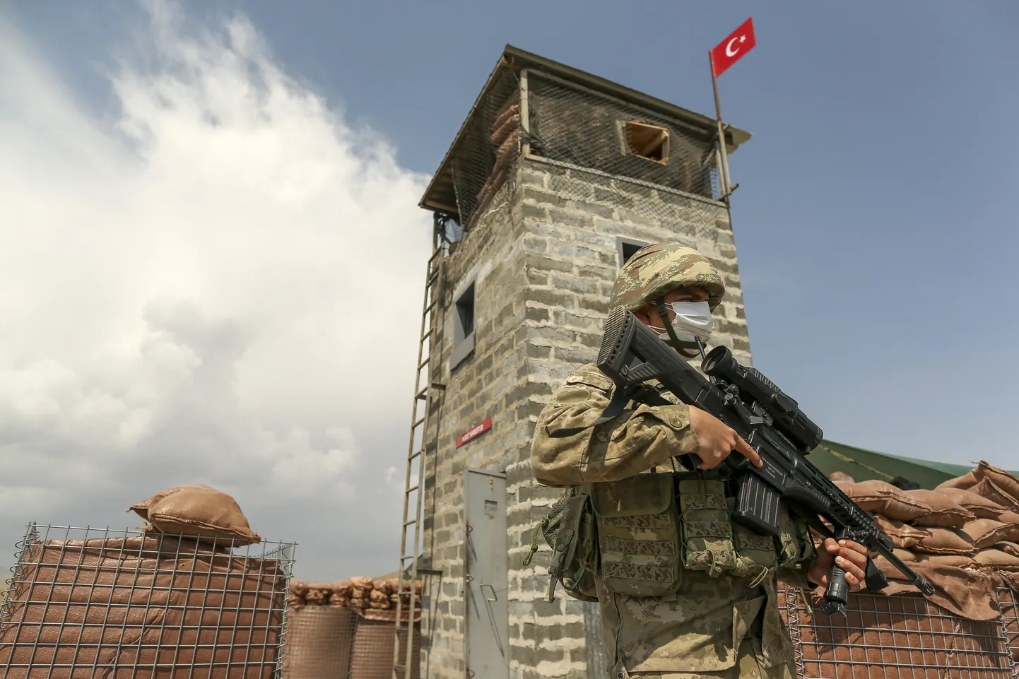Türgi sõdur piiril. Foto on illustreeriv