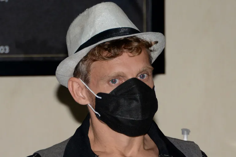 Kanadalane Christopher Kyle Martin 9. mail Indoneesia Bali Denpasari lennujaamas, kus ta pandi Kanadasse lennanud lennukile