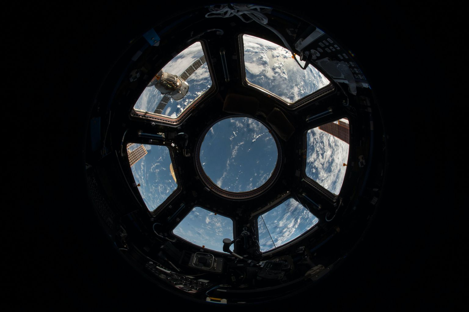 Skats uz Zemi no Starptautiskās kosmosa stacijas.