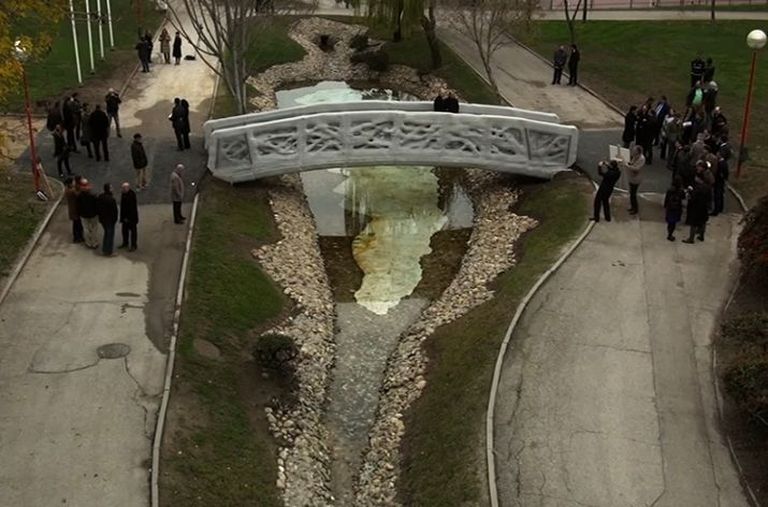 Madridis asub maailma esimene 3D prinditud jalakäijate sild