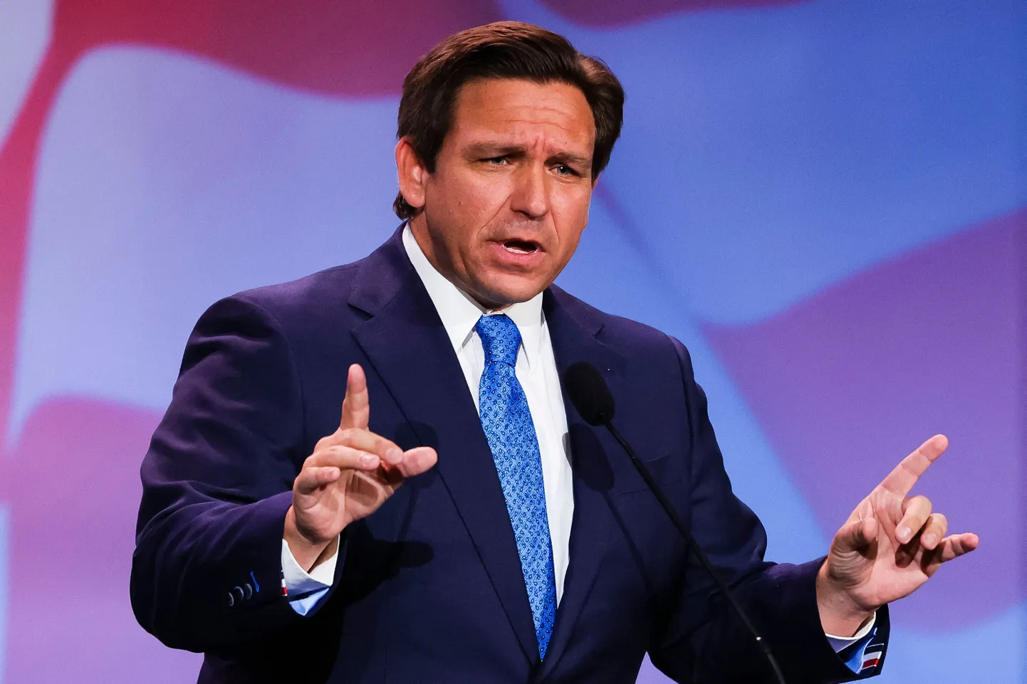 Florida kuberner Ron DeSantis.