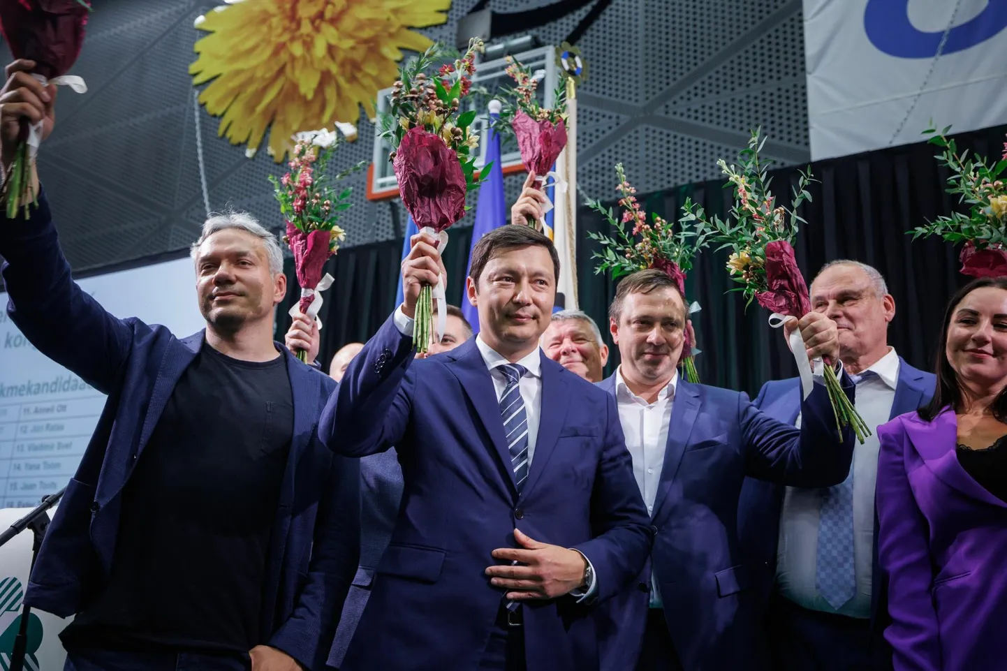 Keskerakonna XX erakorraline kongress Paides, kus valiti parteile uus esimees.