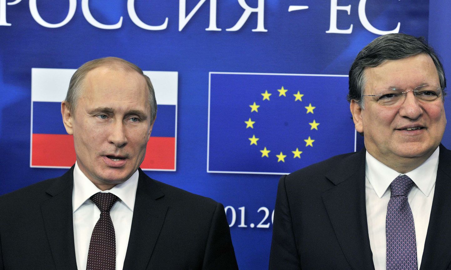 José Manuel Barroso (paremal) koos Vladimir Putiniga tänavu jaanuaris.