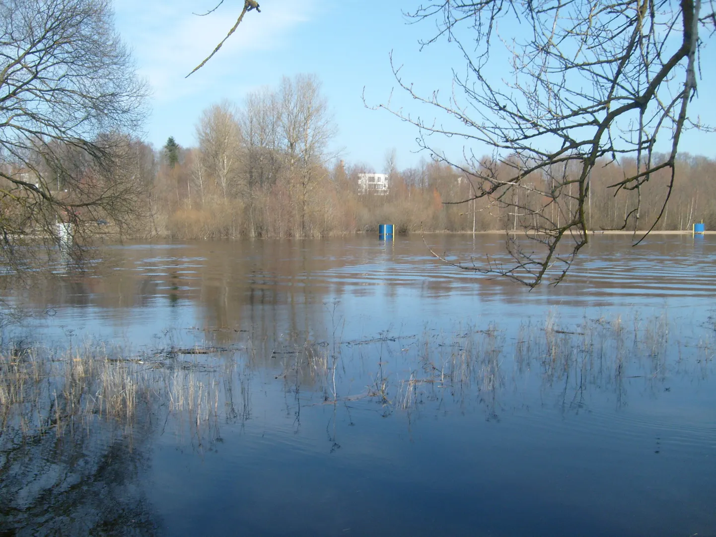 Emajõgi. 10. aprill.