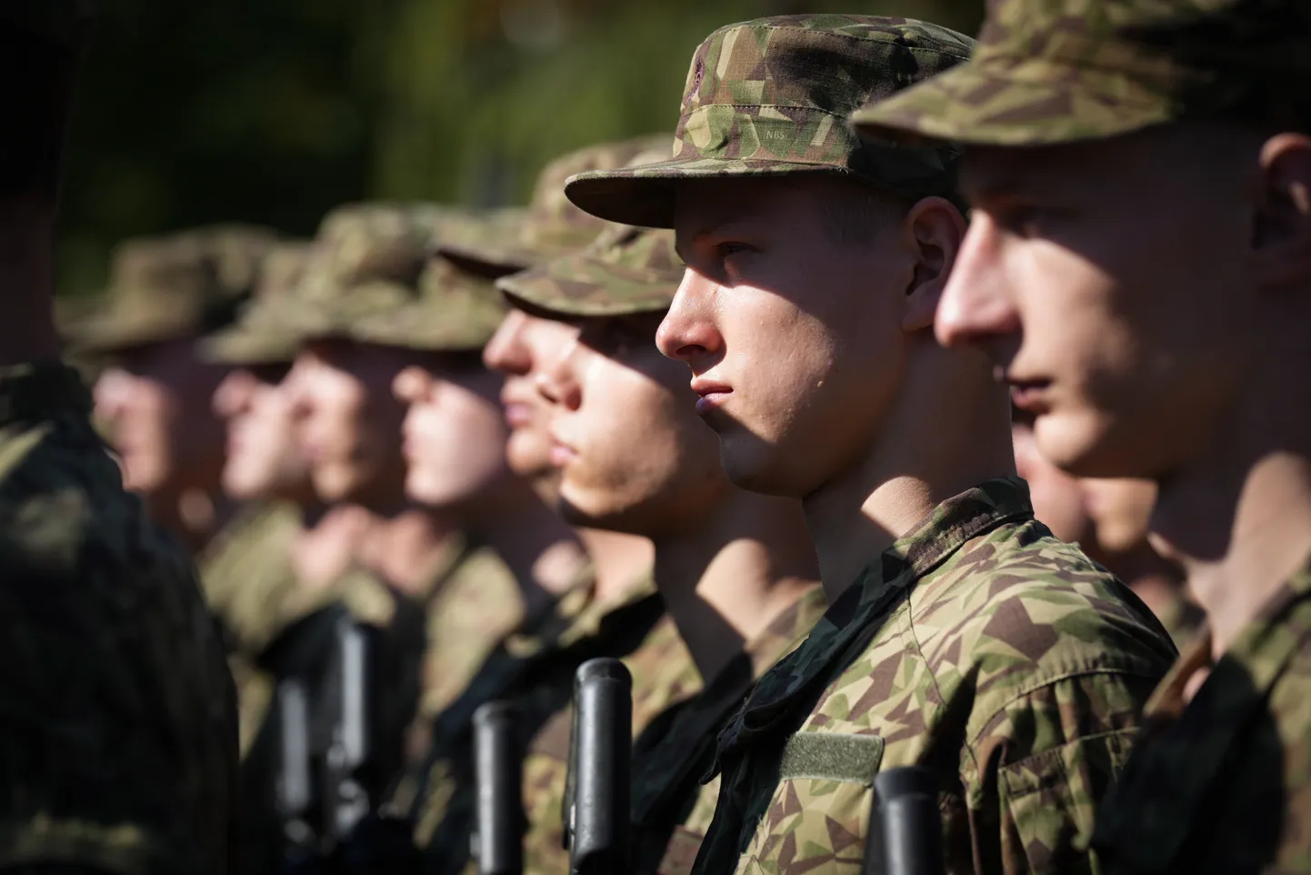 Valsts prezidents Edgars Rinkēvičs piedalās Valsts aizsardzības dienesta un militārās pamatapmācības karavīru zvēresta nodošanas ceremonijā