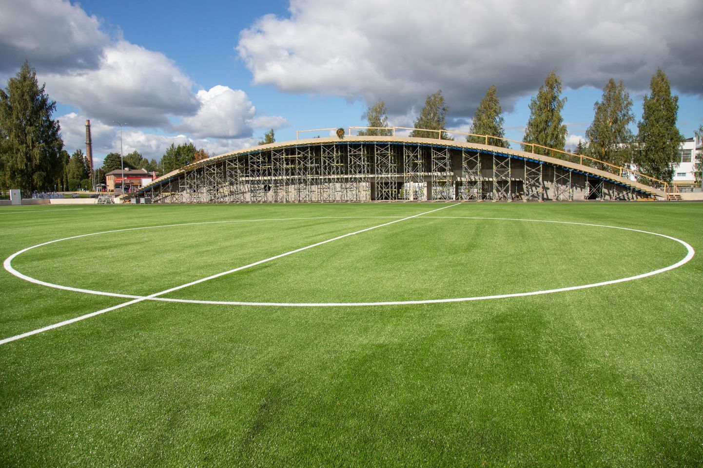 Eelmisel reedel toimus Viljandi uue jalgpallihalli sarikapidu.