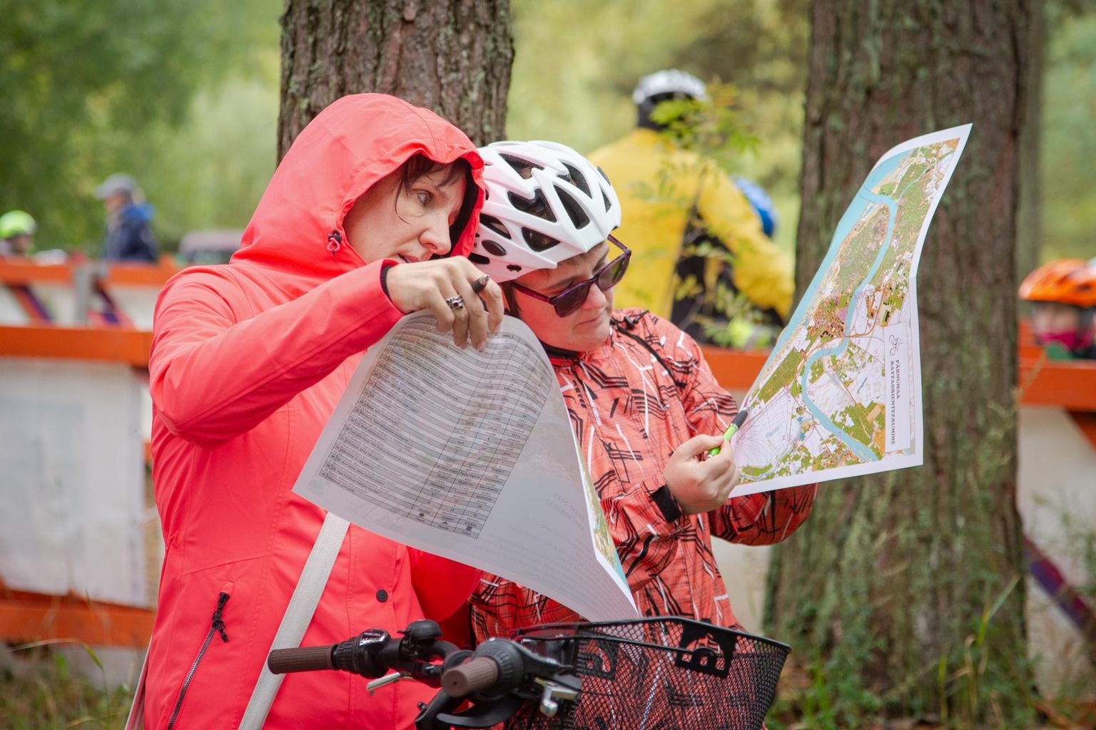 Rattaorienteerumine Pärnus tõi kohale varasemast vähem osalejaid.