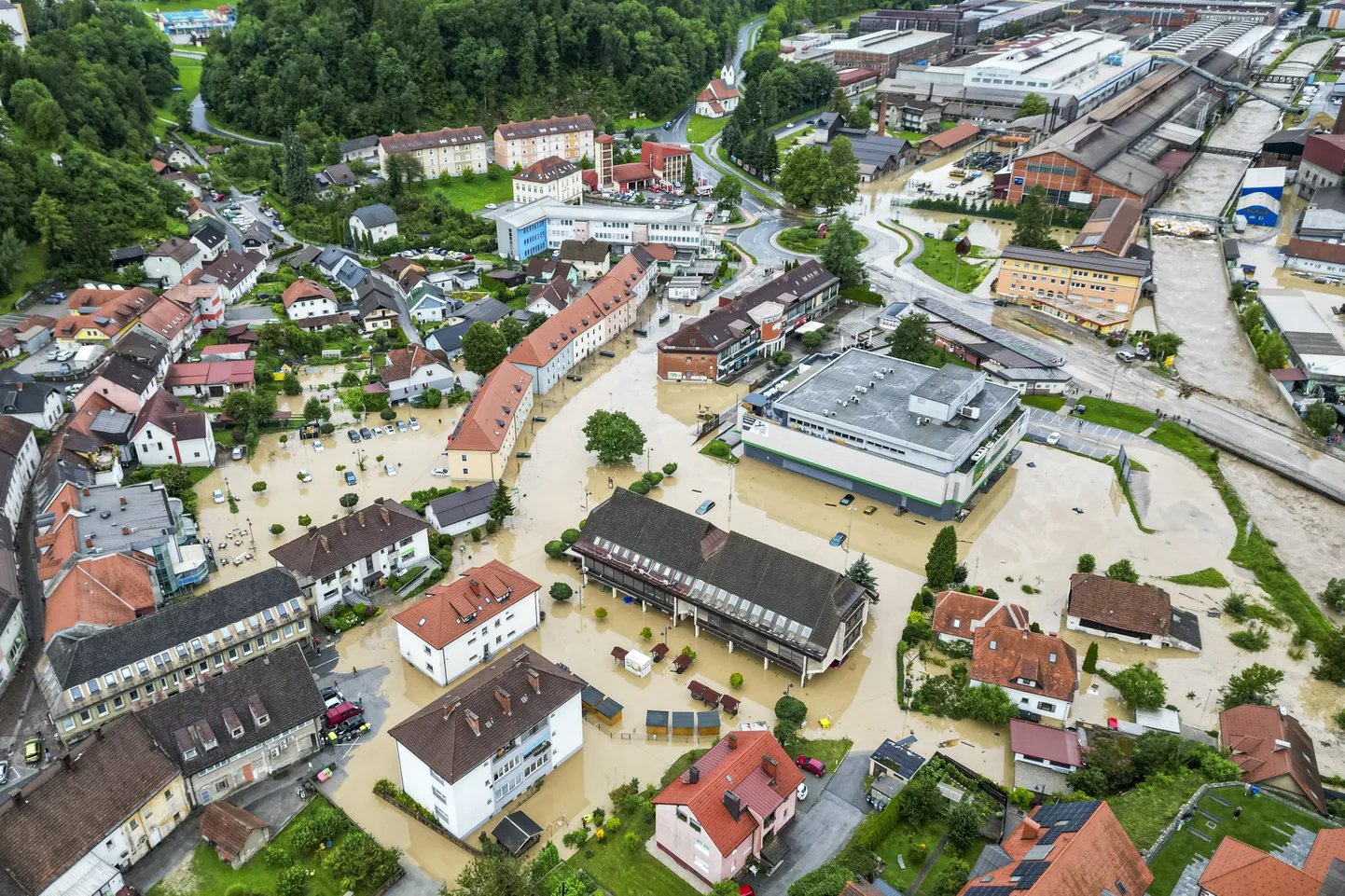 Üleujutatud piirkond Sloveenia pealinnast Ljubljanast kirdes Ravne na Koroskemis.