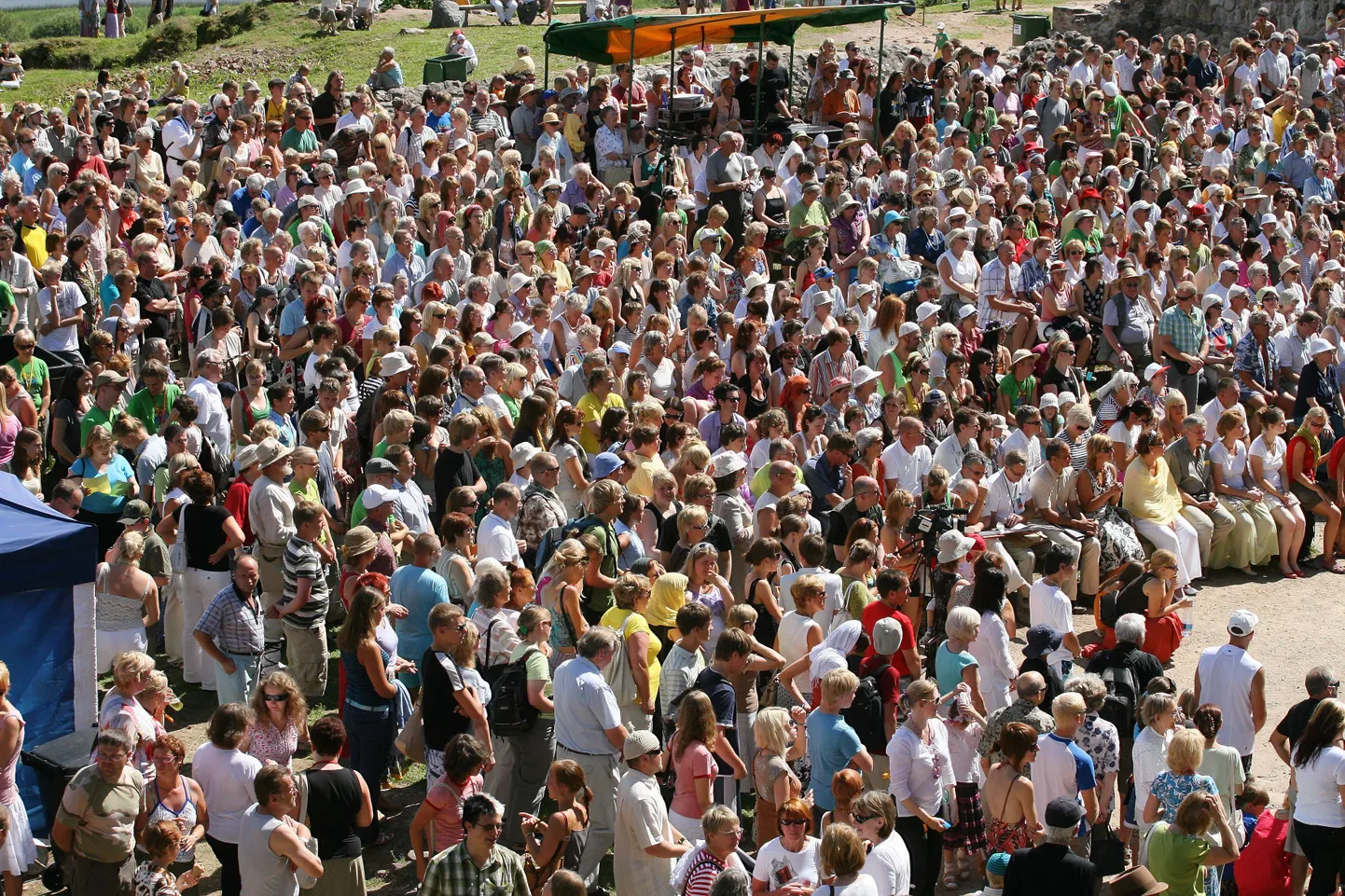 Pärimusmuusika festivalile ootavad korraldajad ka tänavu rekordilähedast publikuhulka.