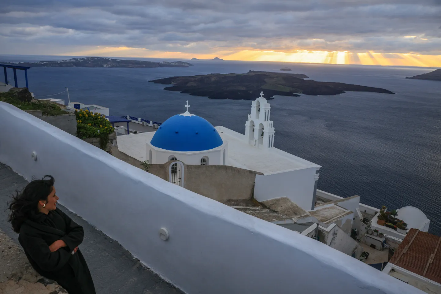 Santorini saar.