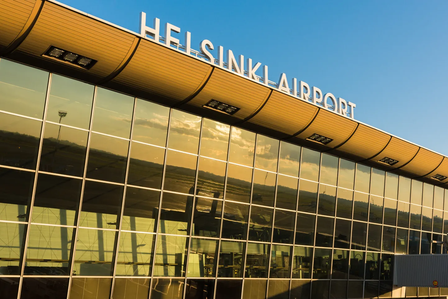 Helsingi lennujaam.
