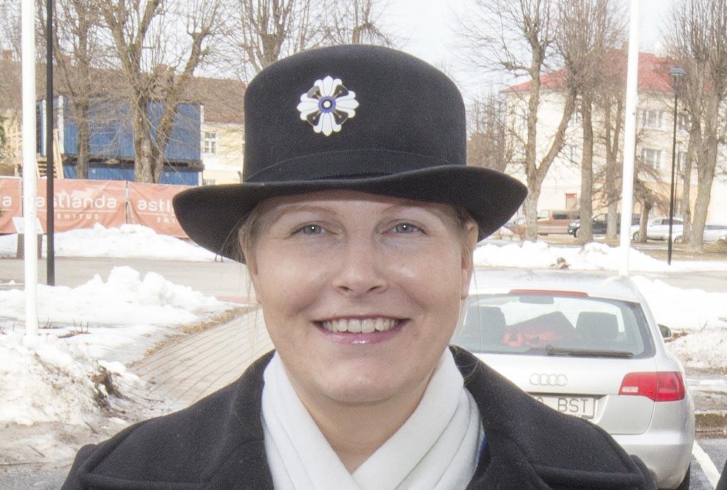 Naiskodukaitse Sakala ringkonna esinaine Jane Koitlepp tegutseb rõõmuga Eesti elu parandamise nimel.