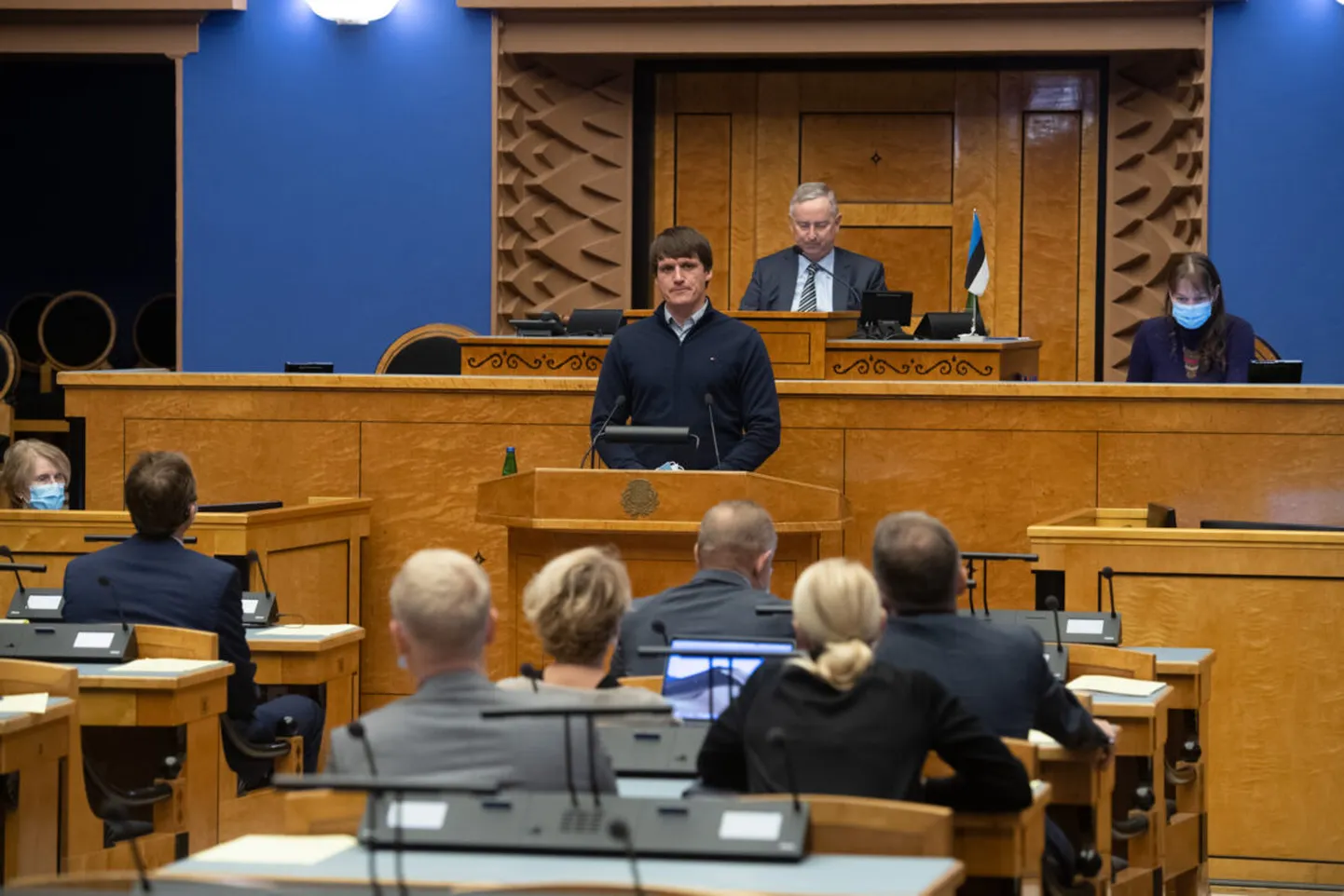 Ain-Alar Juhanson riigikogu ees.