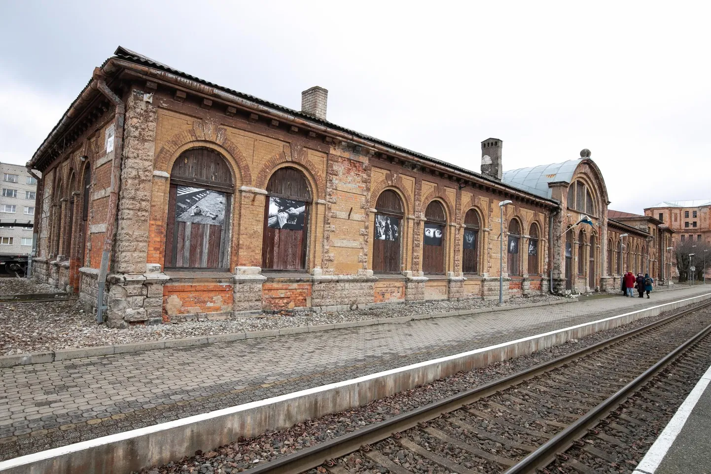 Raudteejaam on üks Tapa ajaloolisi hooneid.