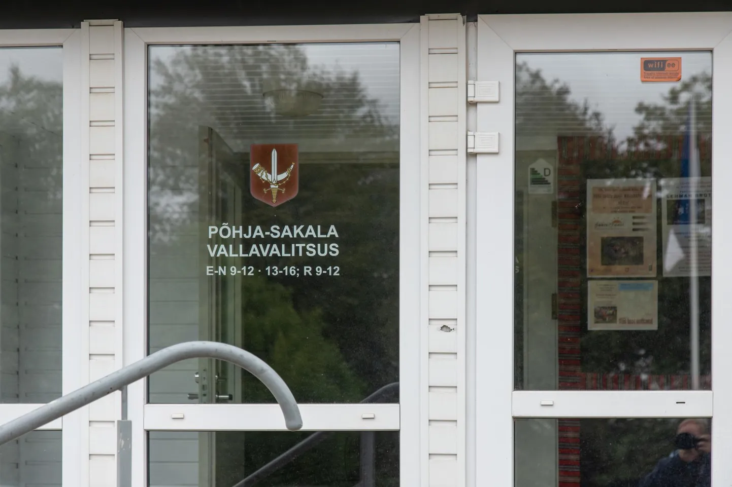Põhja-Sakala valla kahe raamatupidaja võimaliku omastamise süüasi on jõudnud politseist prokuratuuri.