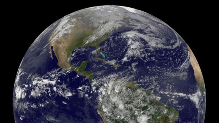 Zemes attēls, ko uzņēmis ASV Nacionālās okeānu un atmosfēras administrācijas (NOAA) satelīts GOES-East 2014.gada 22.aprīlī 