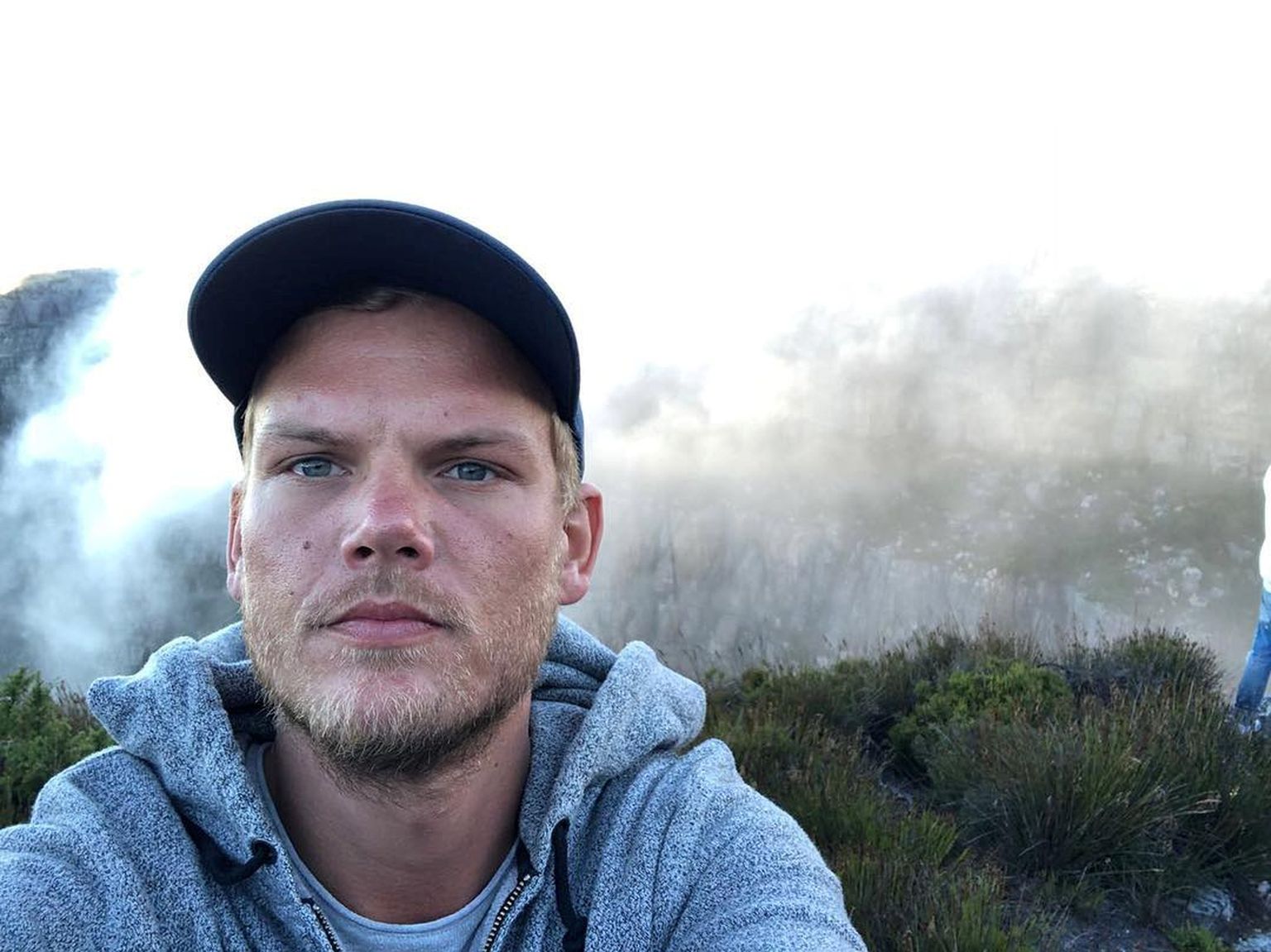 Rootsi muusik, DJ ja produtsent Avicii (Tim Bergling) Instagrami selfil.