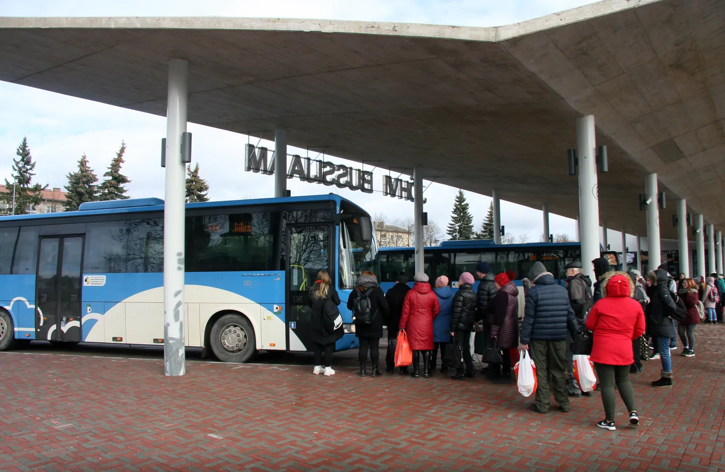 Автобус.