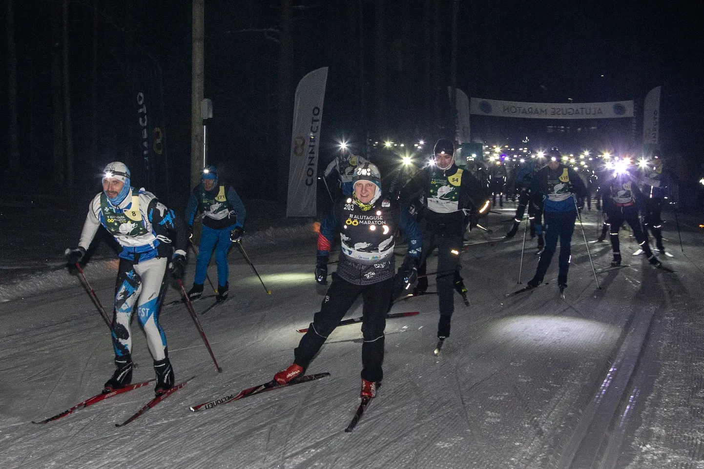 Eelolev nädalavahetus on Ida-Virumaal Alutaguse maratoni nädalavahetus. Selle kahepäevases programmis on ka laupäeva õhtul startiv iga aastaga aina suuremat populaarsust koguv pealampide valgel sõidetav öömaraton.
