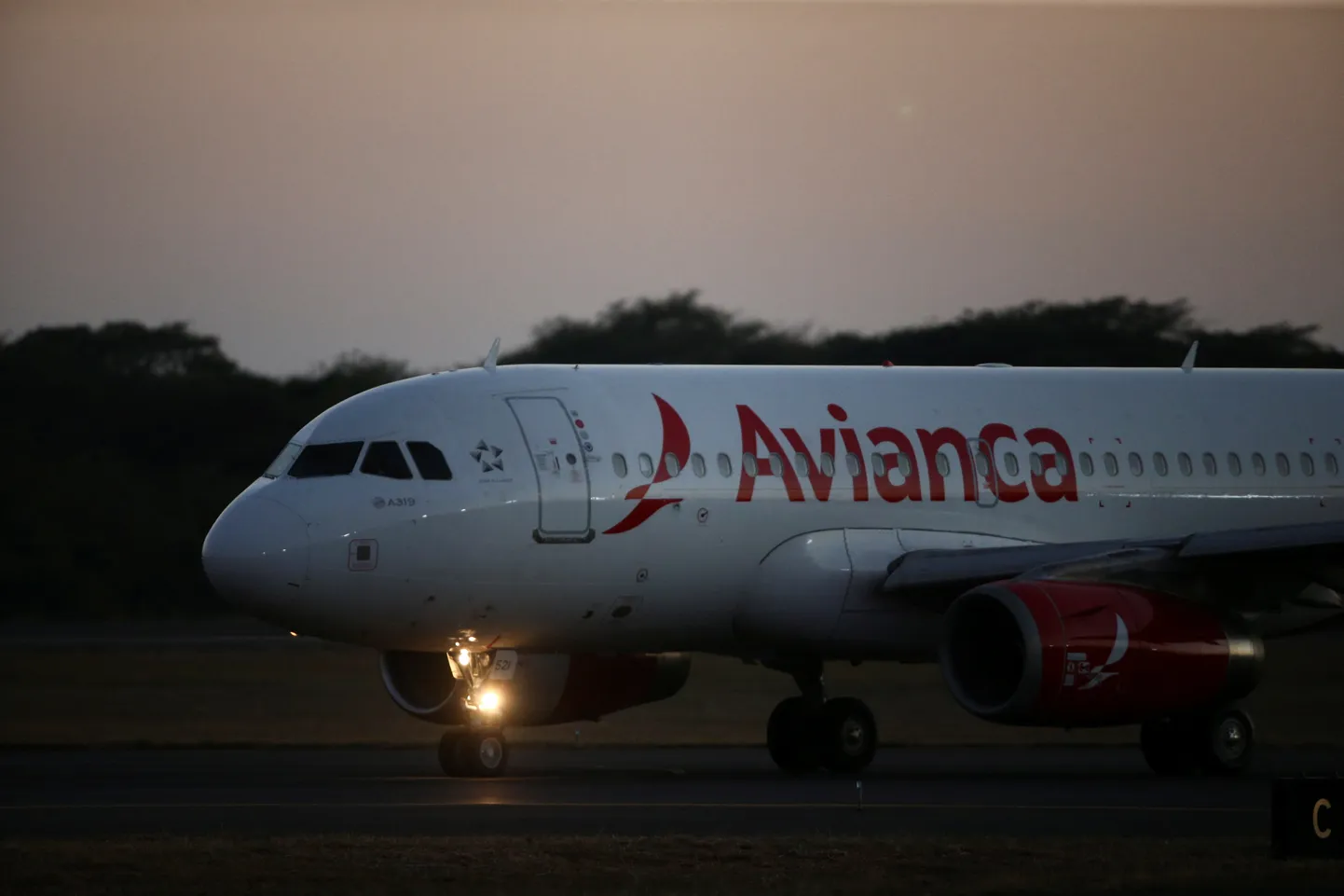 Avianca lennufirma lennuk. Foto on illustratiivne.