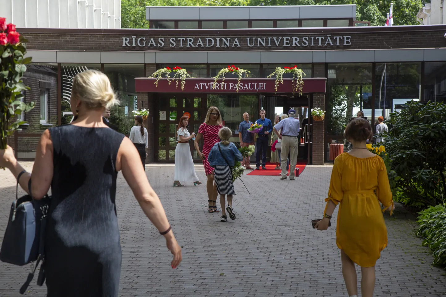 Rīgas Stradiņa universitātes absolventu izlaidums.