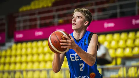 Esimene tagasilöök ei rikkunud plaane: Eesti U16 koondis pääses veerandfinaali