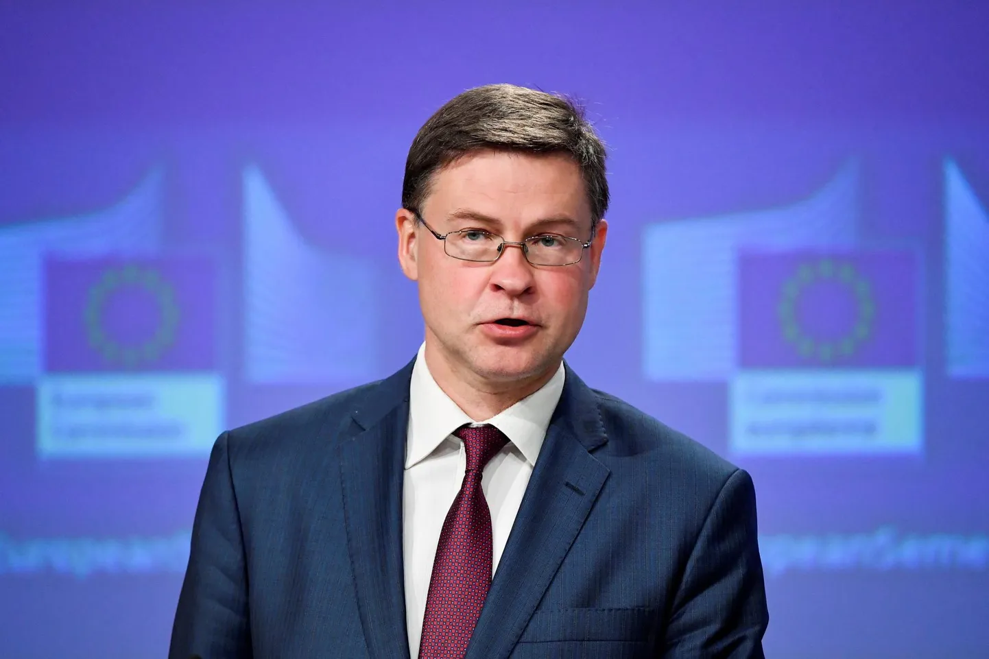 Lätlasest Euroopa Komisjoni täidesaatev asepresident sai seoses Iiri volinikuvahetusega endale praegu kõrgema profiiliga portfelli.