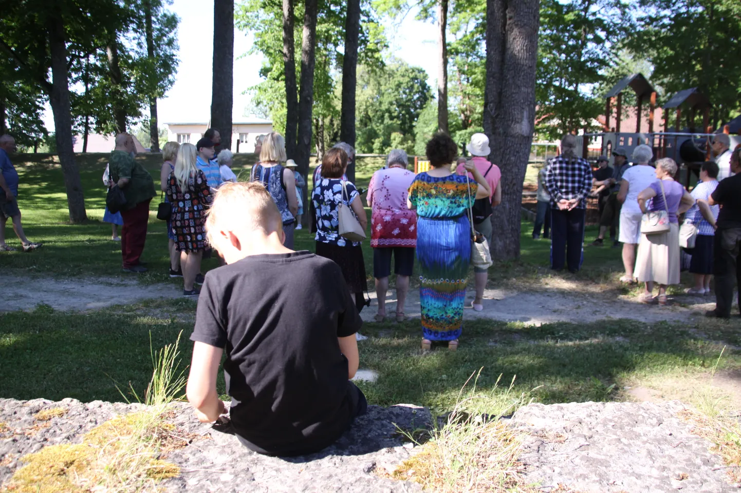 Palava ilmaga tasub minna päikse käest varju.