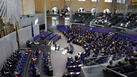 Saksamaal kärbitakse oluliselt parlamendiliikmete arvu
