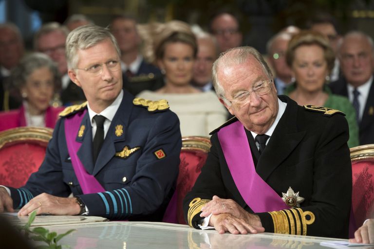 Belgia kuningas Albert II (paremal) ja kroonprints Philippe 21. juulil 2013