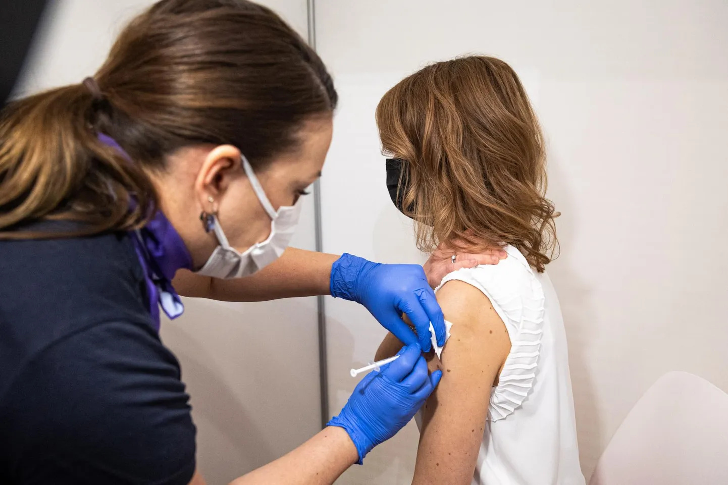 Laste vaktsineerituse tase on immuniseerimiskava kohaselt langenud. Samuti ei taga läkaköha vastu vaktsineerimine lapseeas eluaegset kaitset, mistõttu tuleb ka täiskasvanutel sellele tähelepanu pöörata.
