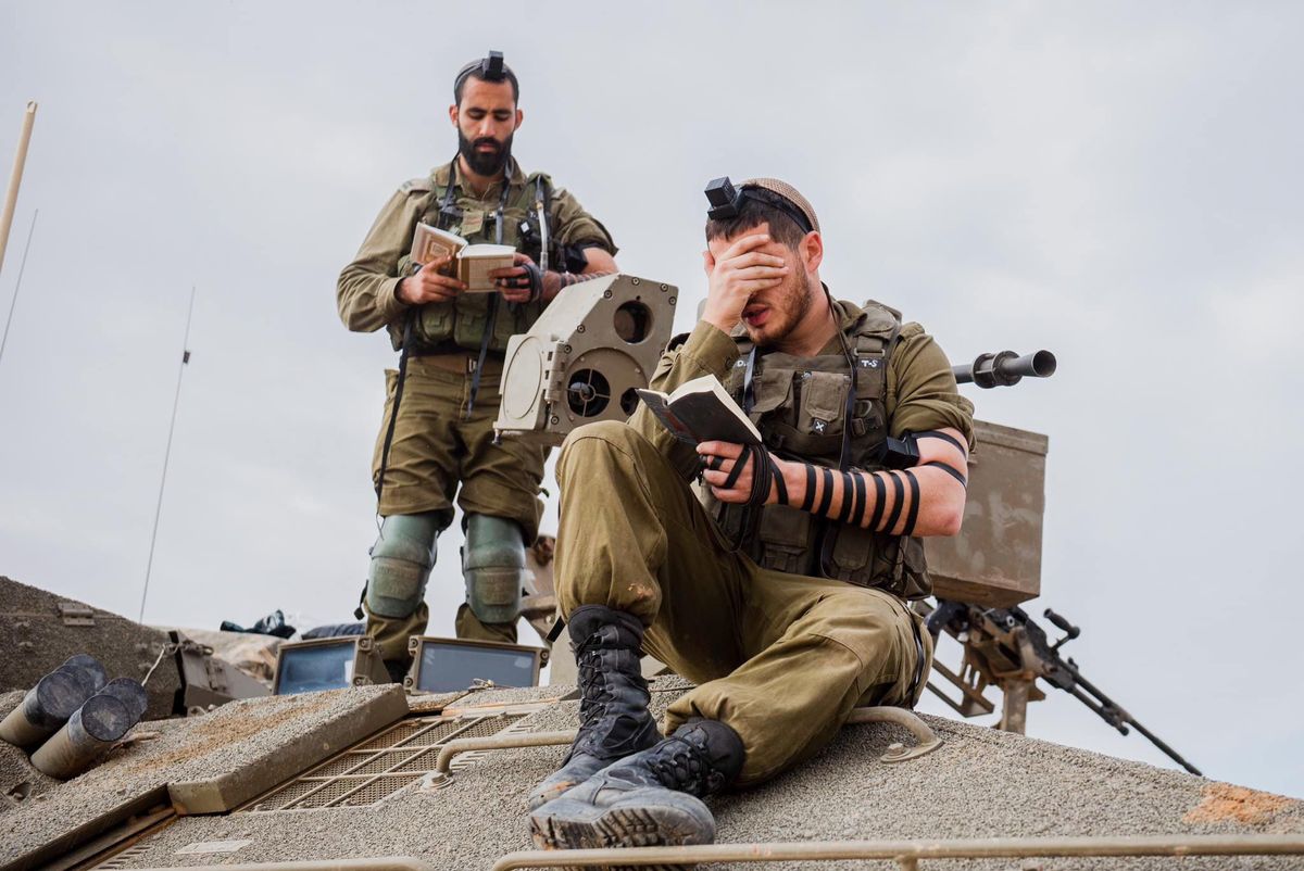 Израильские военнослужащие.