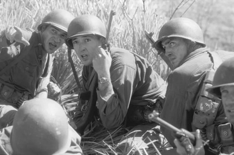 «The Thin Red Line» (1998)