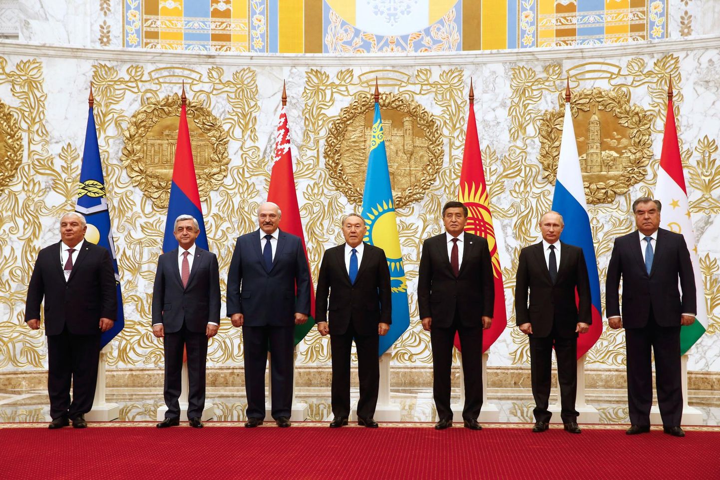 Kollektiivse Julgeolekulepingu Organisatsiooni liikmesmaade riigipead 2017. aastal Valgevenes Minskis. 