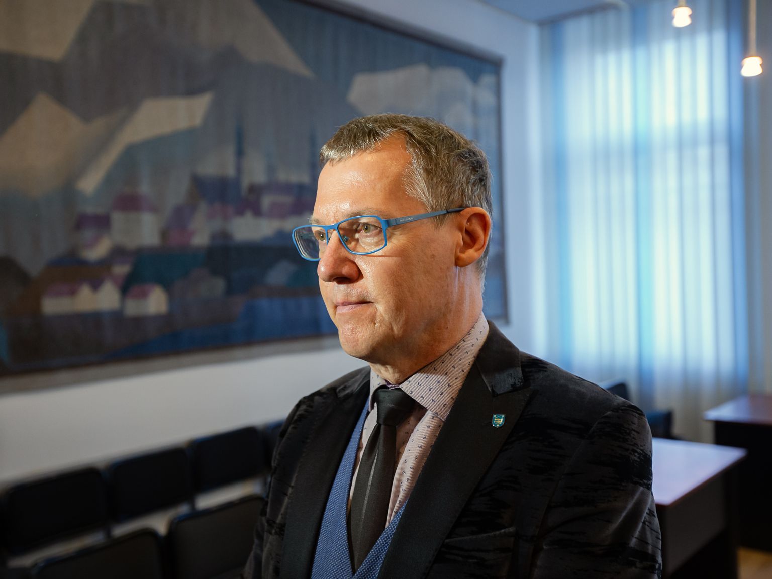 Kauaaegne Narva linnapea Tarmo Tammiste kinnitas, et juhul kui volikogus on vajalik hulk toetushääli koos, on ta nõus asuma Kohtla-Järve linnapea ametisse.